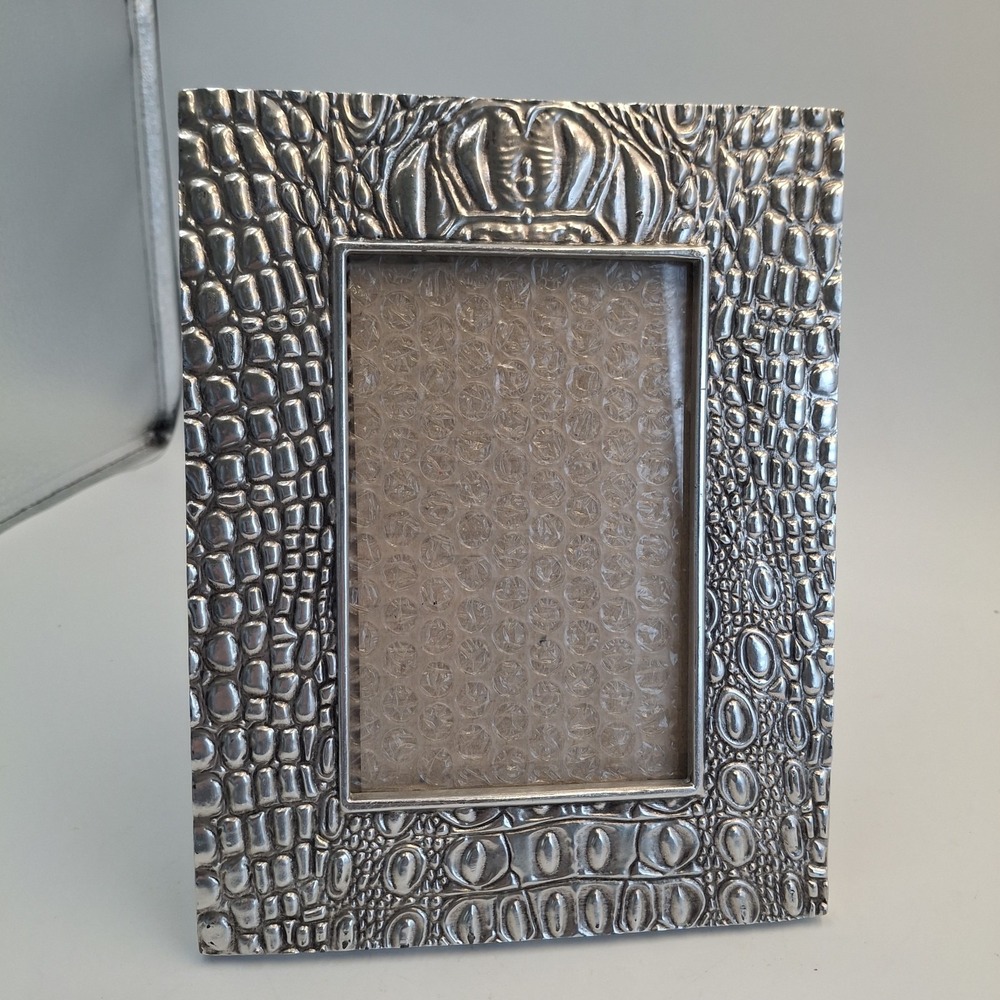 Nicole Miller Home Silver Crocodile Reptile Embossed 4x6 Picture Frame Metal